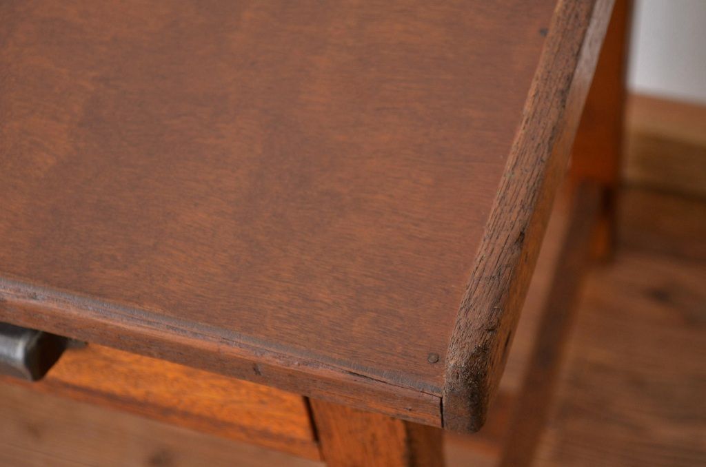 レトロ家具　昭和レトロ 縁付きデザインのかわいい平机(デスク)?作業台