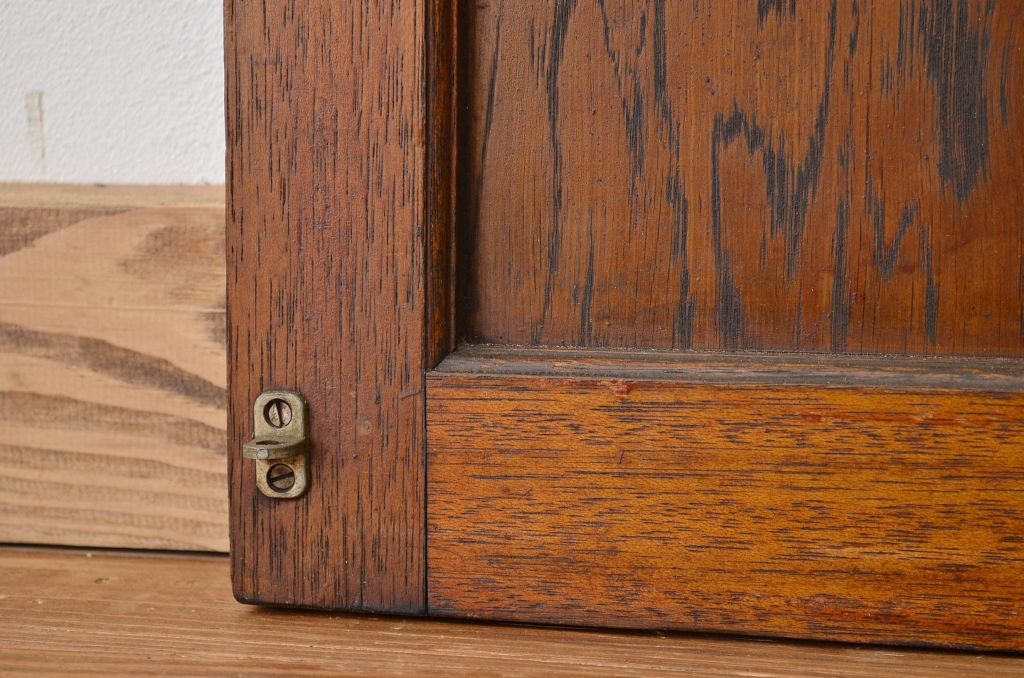レトロ家具　昭和レトロ　すりガラス入りアンティークドア1枚(扉)