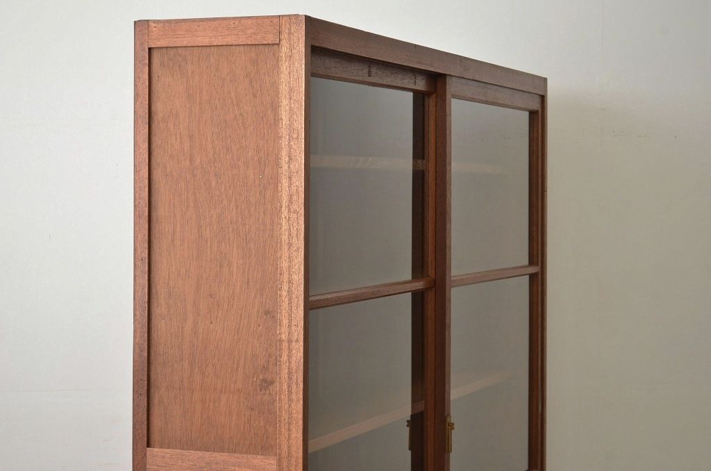 アンティーク家具　1960年代特大薄型収納棚?(陳列棚、ショーケース、ガラスケース)