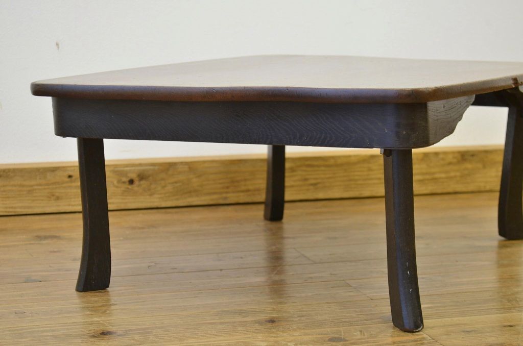 レトロ家具　天板一枚板のレトロな角ちゃぶ台(折り畳みテーブル)