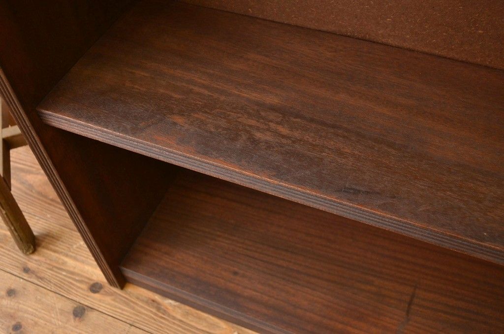 レトロ家具　昭和レトロ　シンプルなアンティーク本棚(飾り棚)