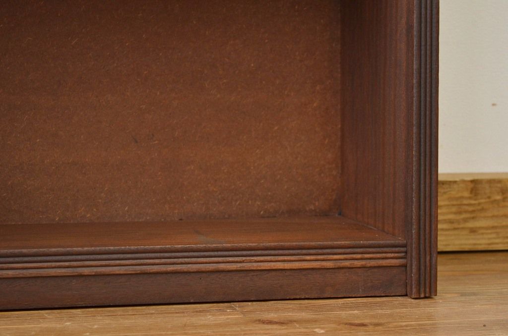 レトロ家具　昭和レトロ　シンプルなアンティーク本棚(飾り棚)