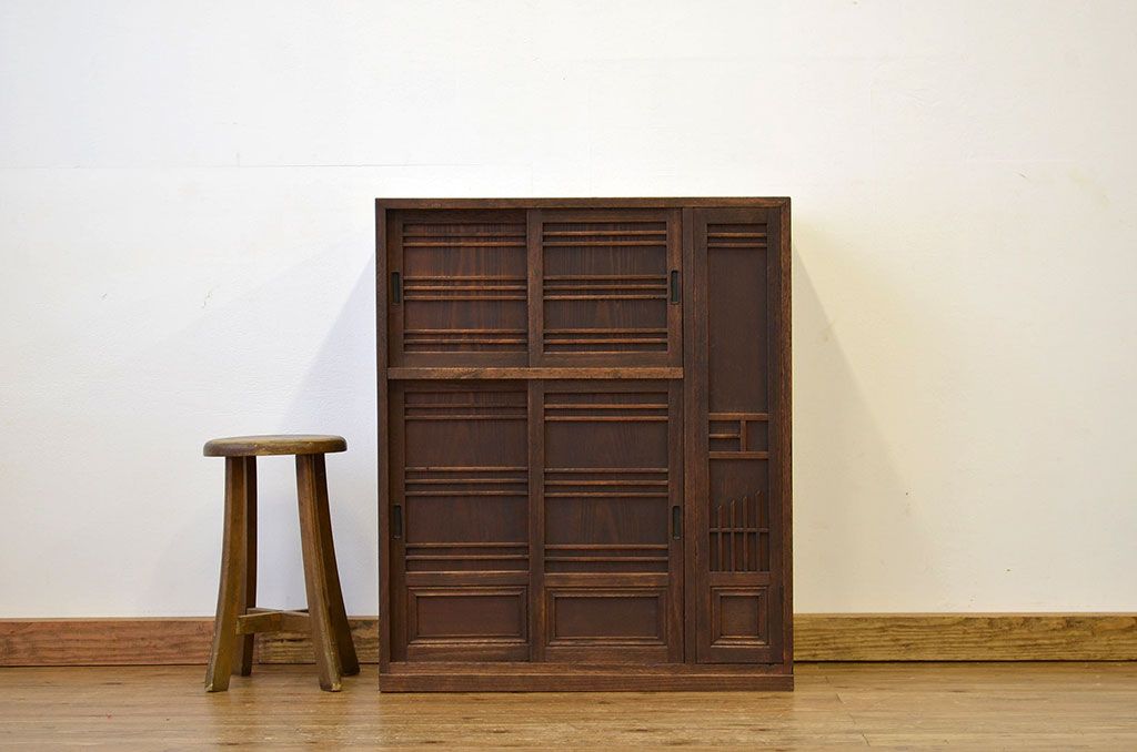 レトロ家具　昭和レトロ　造りの良い古い桐材のシックな下駄箱(収納棚アンティーク)