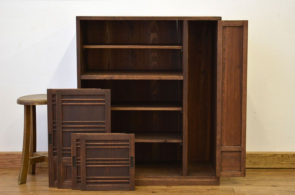 レトロ家具　昭和レトロ　造りの良い古い桐材のシックな下駄箱(収納棚アンティーク)
