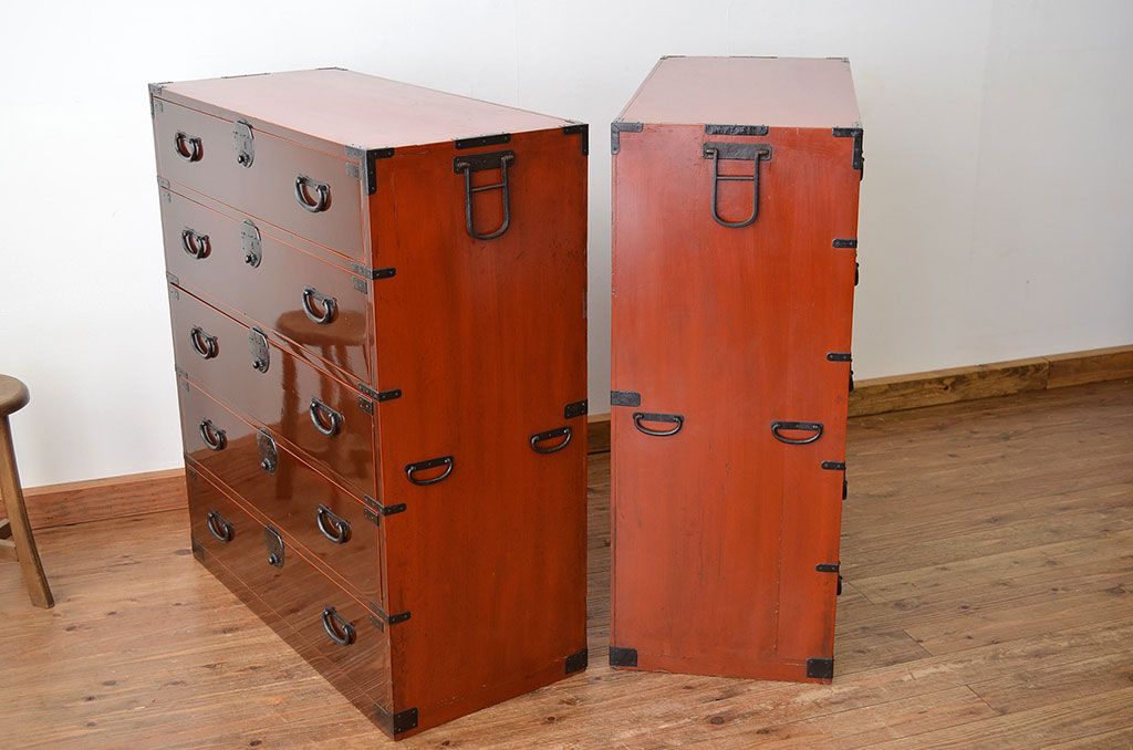 アンティーク家具　古民具・骨董　希少な合わせ一間　漆留塗時代箪笥(夫婦箪笥)