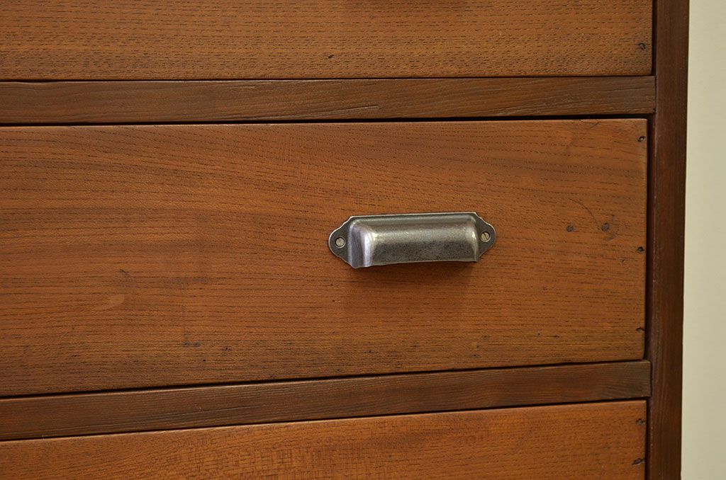 アンティーク家具　古い木の結霜ガラスチェスト(タンス)