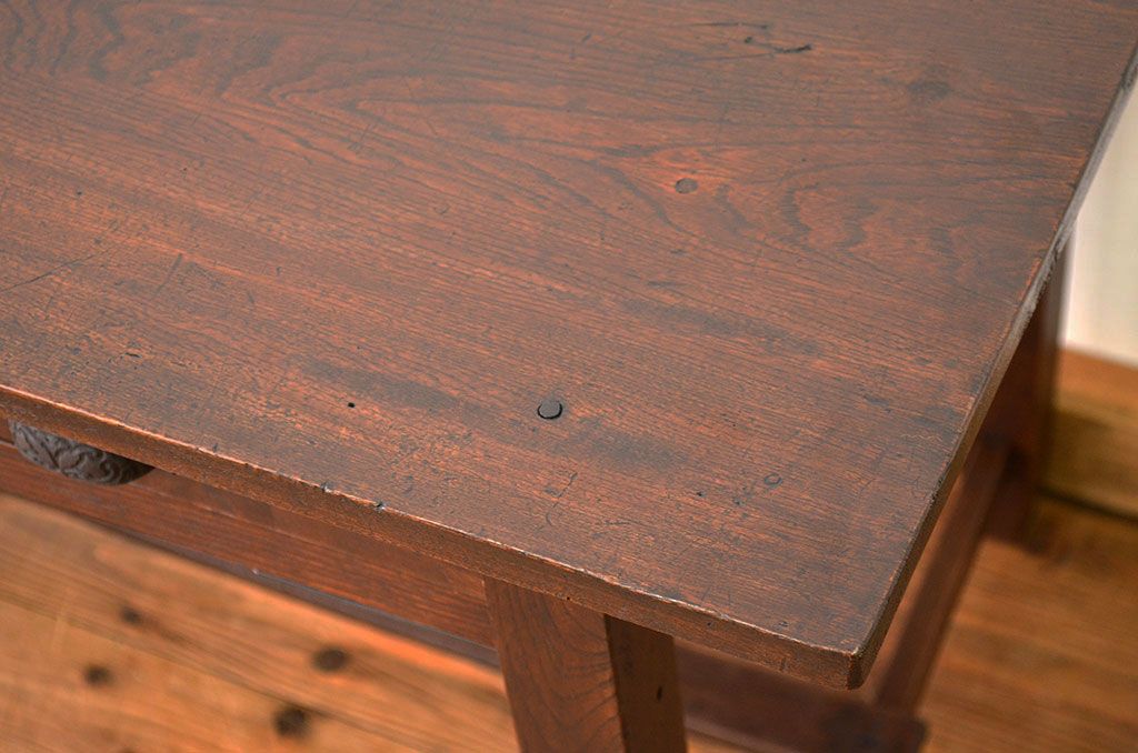 アンティーク家具　古い木のシンプルな平机(テーブル)