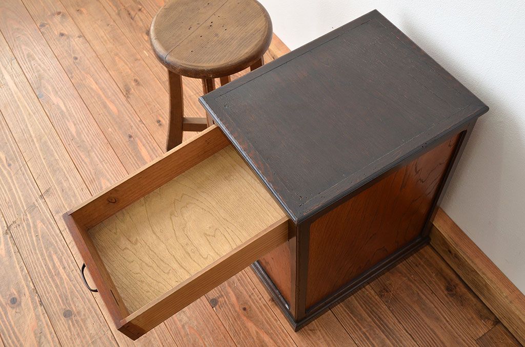 レトロ家具　古い木のレトロな電話台