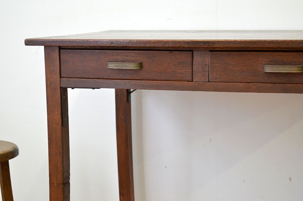 アンティーク家具　古い木のシンプルなアンティーク平机(テーブル)