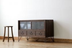 アンティーク家具　アンティーク　結霜ガラス鉄脚ローボード
