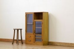 レトロ家具　アンティーク　レトロなデザイン本箱(ブックケース)