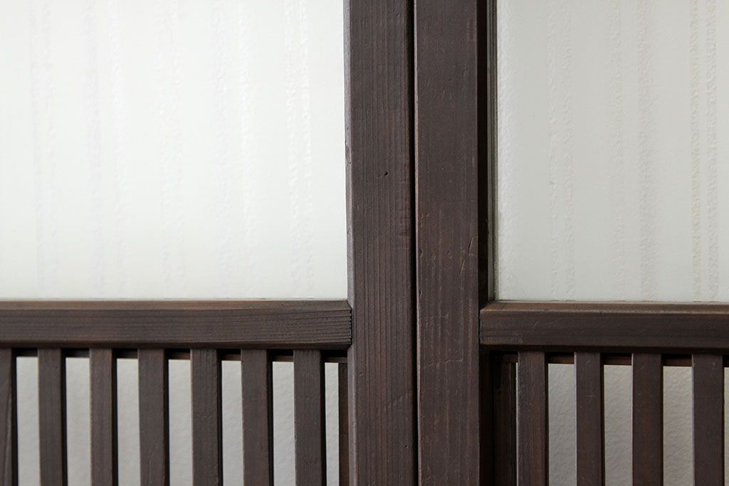 古民具・骨董　古い木のシックな裏障子付き格子4枚セット(引き戸・建具)