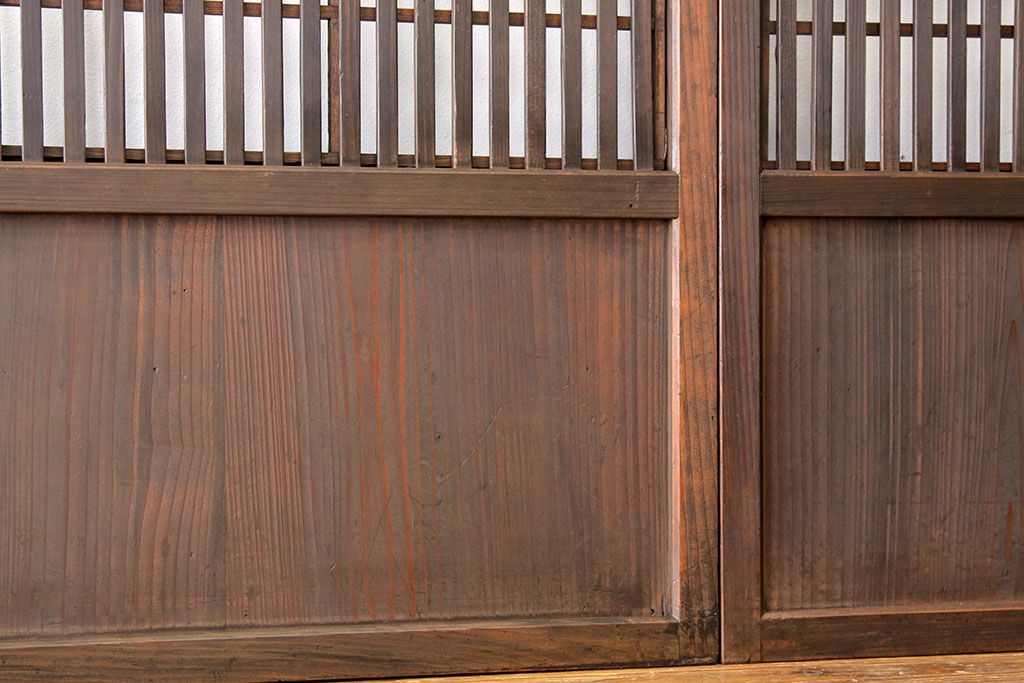 古民具・骨董　古い木のシックな裏障子付き格子4枚セット(引き戸・建具)
