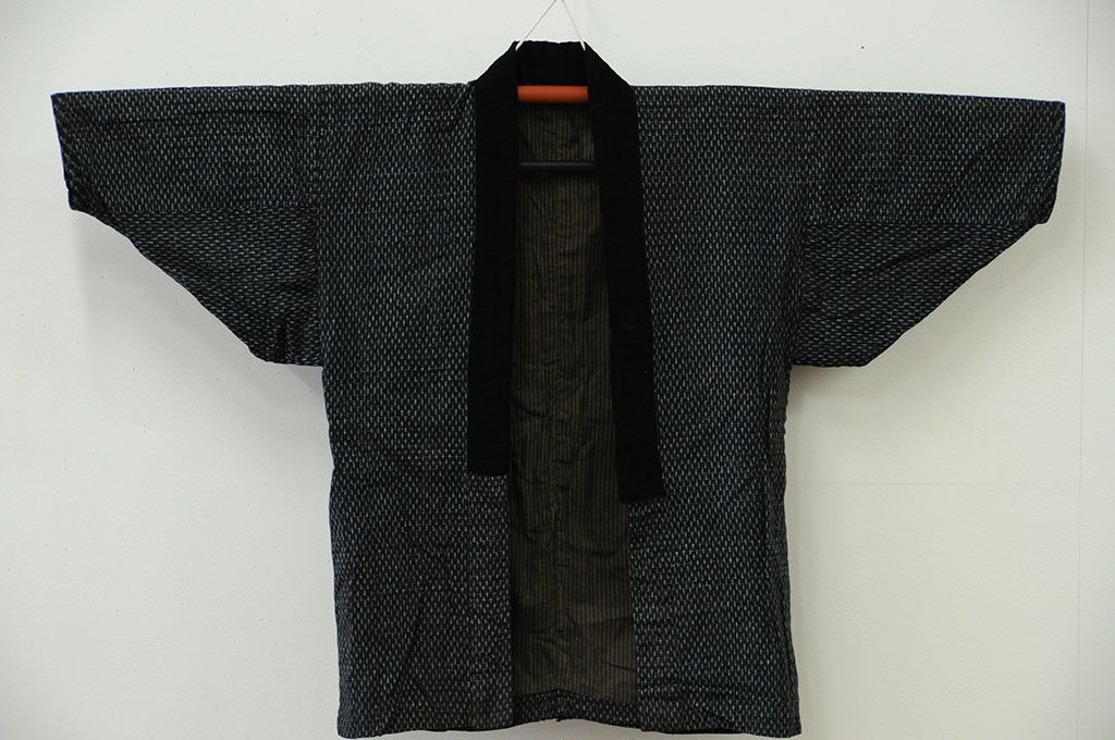 アンティーク雑貨　○古い木綿着物　3点(絣古布材料)