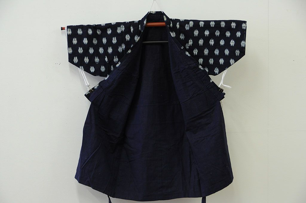 ○古い木綿着物　4点(絣古布材料)