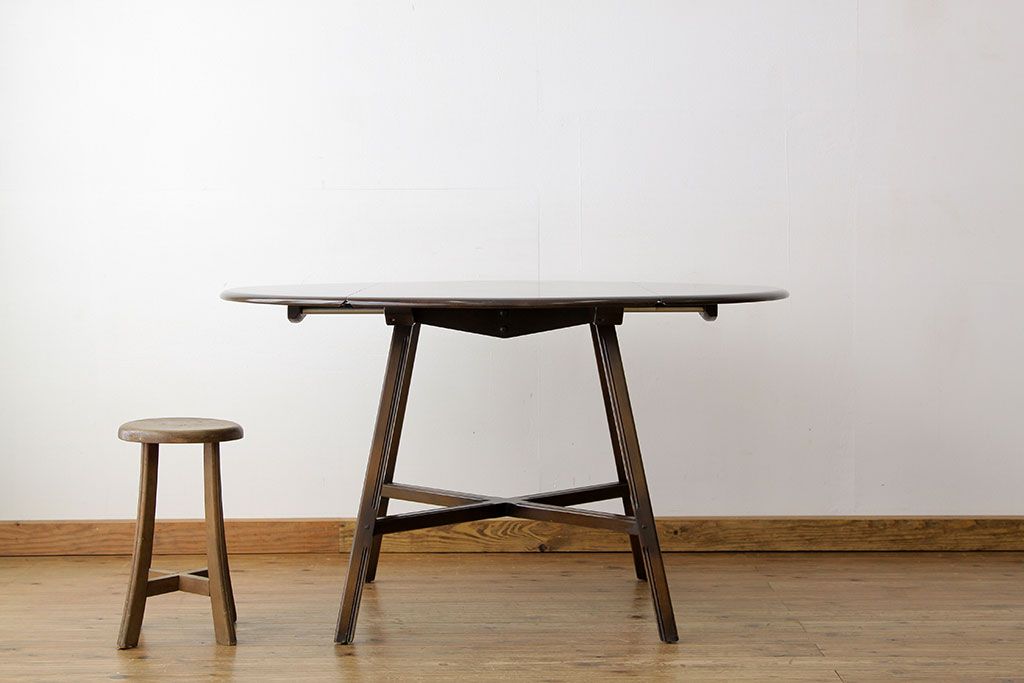 ヴィンテージ家具　イギリスビンテージ　アーコール(ERCOL)ドロップリーフテーブル