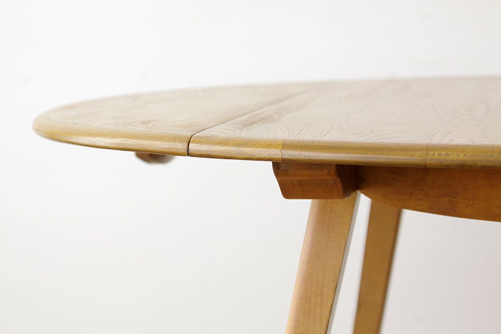 ヴィンテージ家具　イギリスビンテージ　アーコール(ERCOL)ドロップリーフテーブル