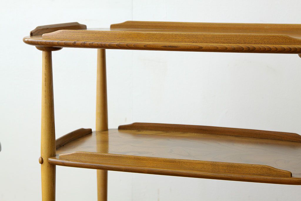 ヴィンテージ家具　イギリスビンテージ　アーコール(ERCOL)トロリーキャスターワゴン