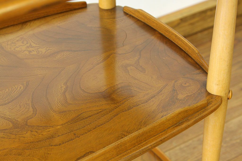 ヴィンテージ家具　イギリスビンテージ　アーコール(ERCOL)トロリーキャスターワゴン