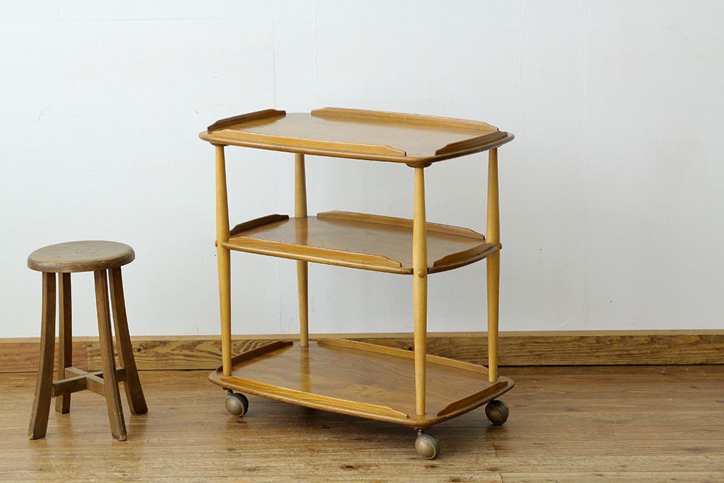 ヴィンテージ家具　イギリスビンテージ　アーコール(ERCOL)トロリーキャスターワゴン