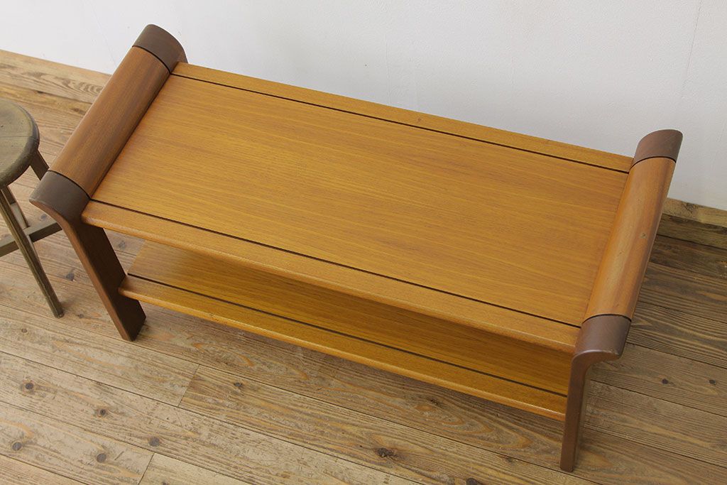 ヴィンテージ家具　北欧ビンテージ 60’ センターテーブル(コーヒーテーブル、カフェテーブル)
