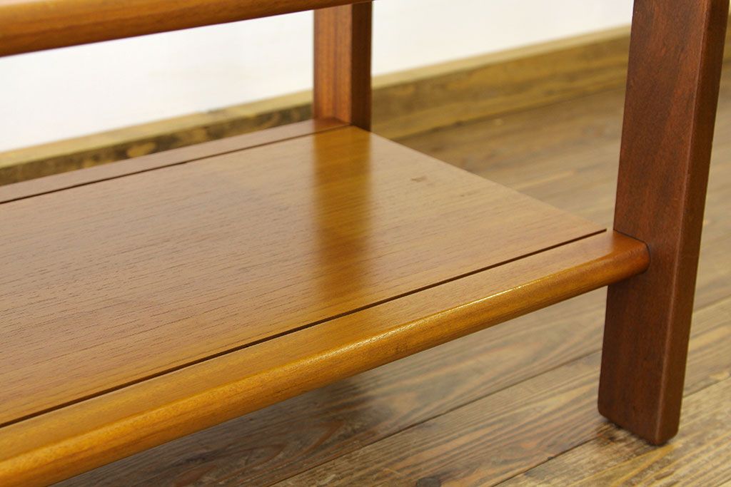 ヴィンテージ家具　北欧ビンテージ 60’ センターテーブル(コーヒーテーブル、カフェテーブル)