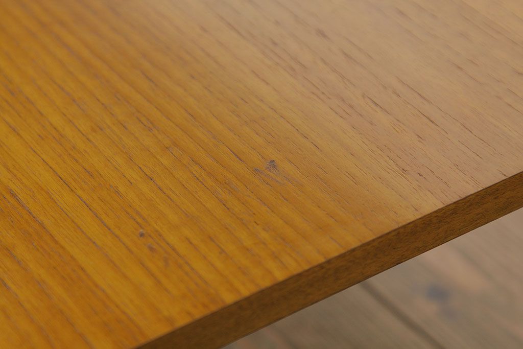 ヴィンテージ家具　北欧ビンテージ 60’ センターテーブル(コーヒーテーブル、カフェテーブル)