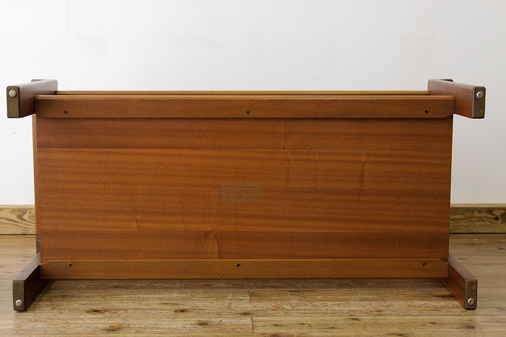 ヴィンテージ家具　北欧ビンテージ 60’ センターテーブル(コーヒーテーブル、カフェテーブル)