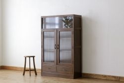 アンティーク家具　古い木のモールガラス入り本箱(ブックケース・収納棚)