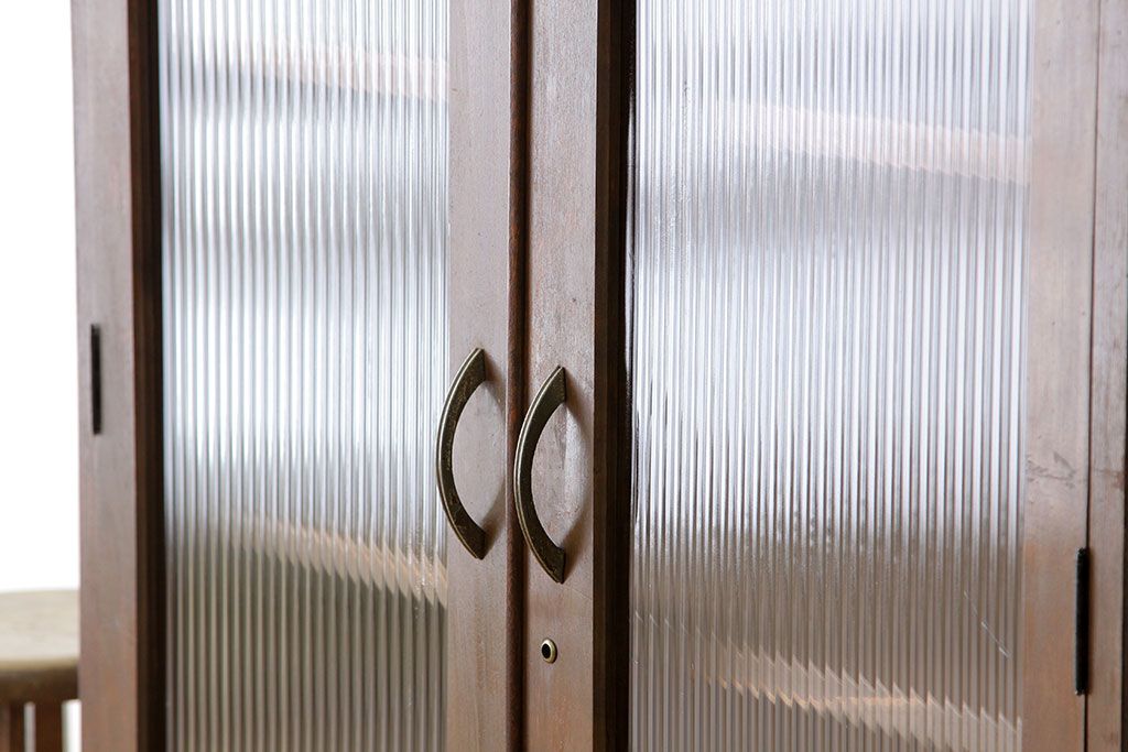 アンティーク家具　古い木のモールガラス入り本箱(ブックケース・収納棚)