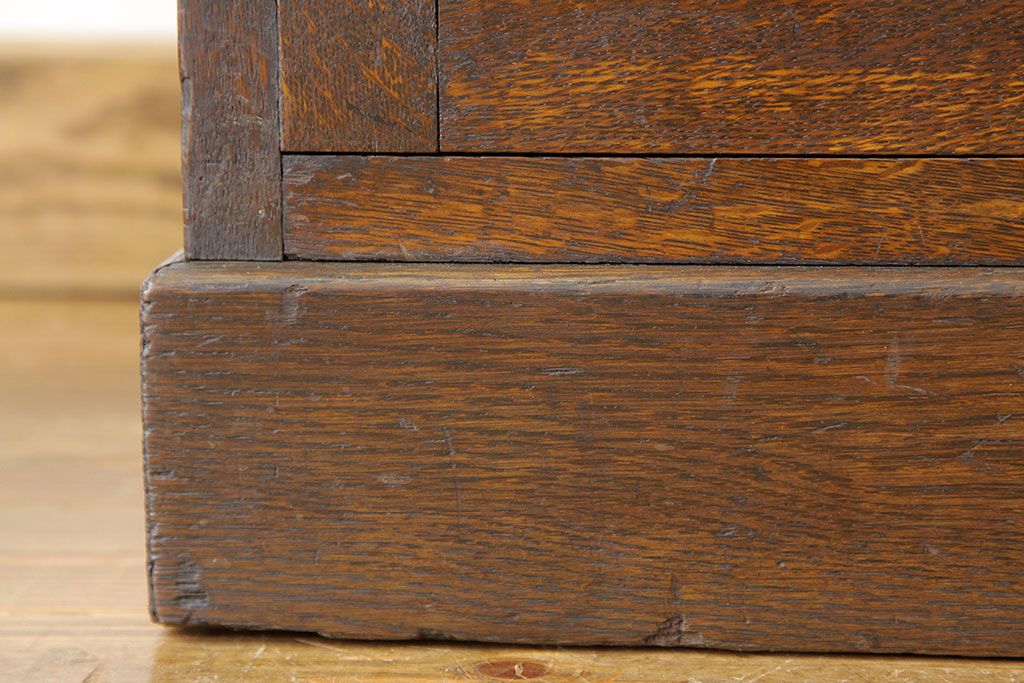 アンティーク家具　大正ロマン　ナラ材の重厚で上質な重ね本箱(収納棚・キャビネット・食器棚)