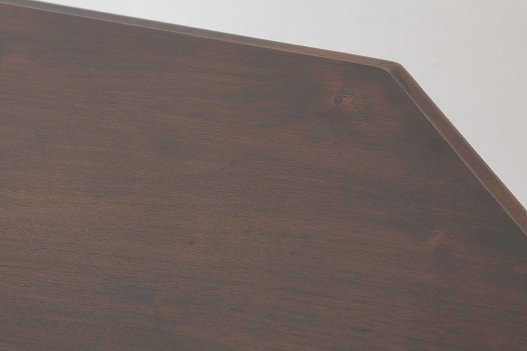 アンティーク家具　イギリスアンティーク　オクタゴンカフェテーブル(コーヒーテーブル)