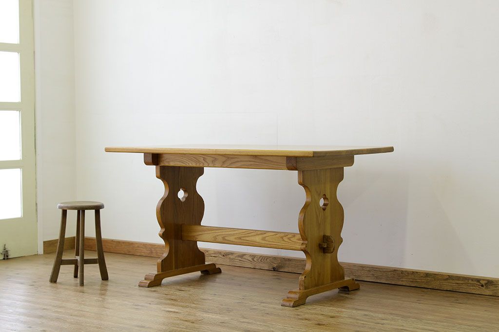 ヴィンテージ家具　イギリスビンテージ ダイニングテーブル(作業台)