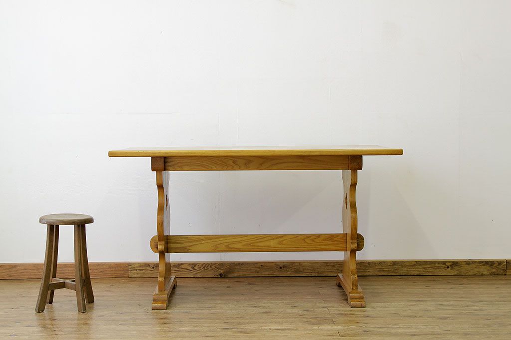 ヴィンテージ家具　イギリスビンテージ ダイニングテーブル(作業台)