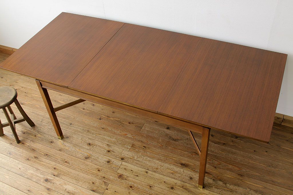 ヴィンテージ家具　北欧ビンテージ 1960年代G-PLAN(ジープラン)エクステンションテーブル ミッドセンチュリー