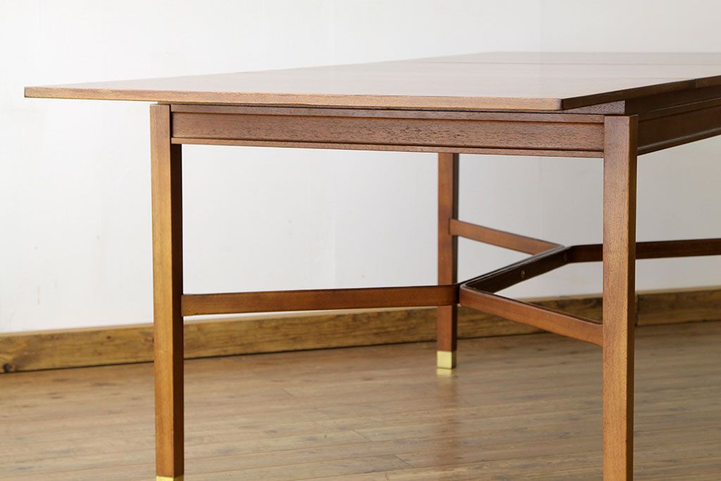 ヴィンテージ家具　北欧ビンテージ 1960年代G-PLAN(ジープラン)エクステンションテーブル ミッドセンチュリー