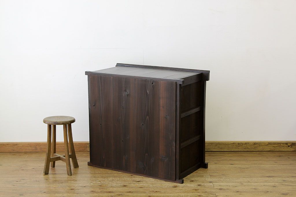 アンティーク家具　古民具・骨董　シックな三尺近江水屋箪笥(サイドボード)?