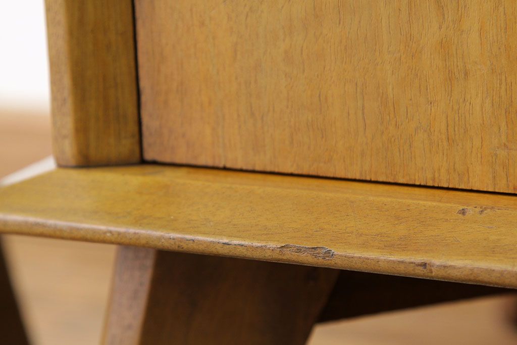 アンティーク家具　北欧 1960年代 ワードローブ ミッドセンチュリー (洋服箪笥、洋服タンス)