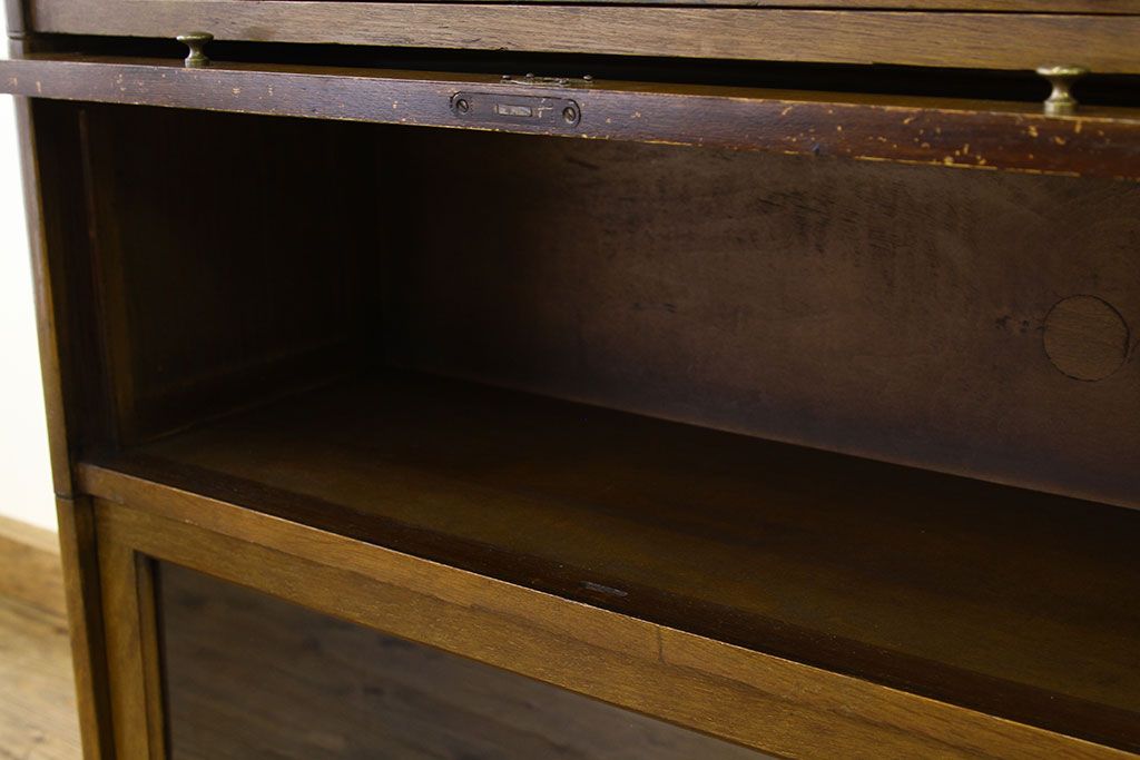 アンティーク家具　イギリスアンティーク　スタッキングブックケースTHE LEBUS本箱
