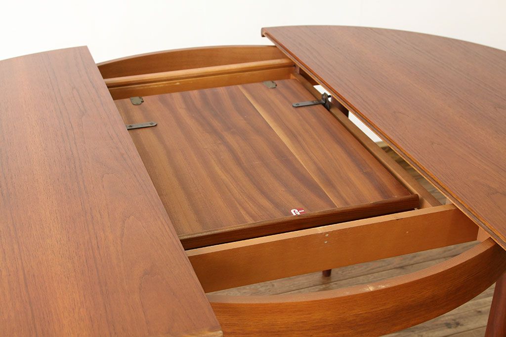 ヴィンテージ家具　北欧ビンテージエクステンションテーブルG-PLAN(ジープラン)ミッドセンチュリー
