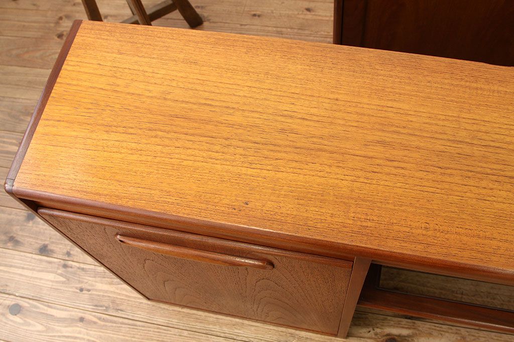 ヴィンテージ家具　北欧ビンテージサイドボードG-PLANジープランミッドセンチュリー1960年代