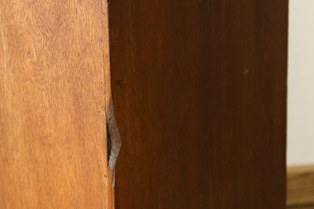 アンティーク家具 アンティーク古い無垢板の結霜ガラスの下駄箱(収納棚) ラフジュ工房