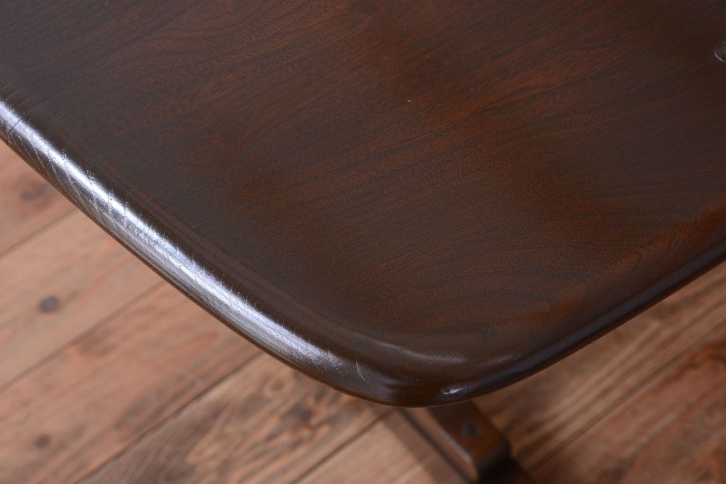 アンティーク家具　イギリスERCOL(アーコール)　ウィンザーシリーズ　ダイニングテーブル