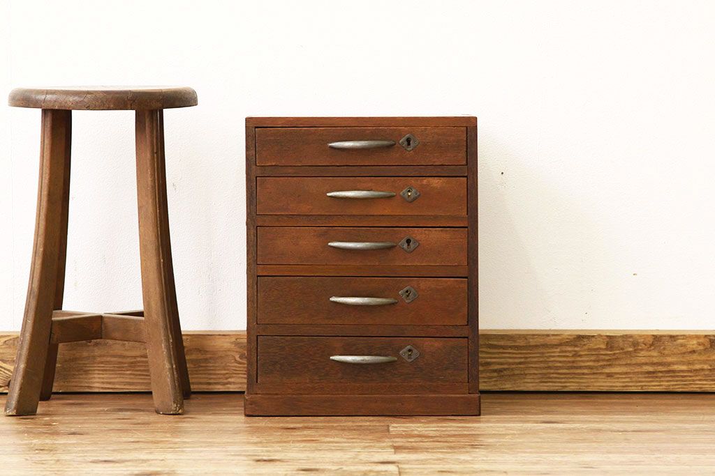 レトロ家具　昭和レトロ　古い木のシックなアンティーク小引き出し