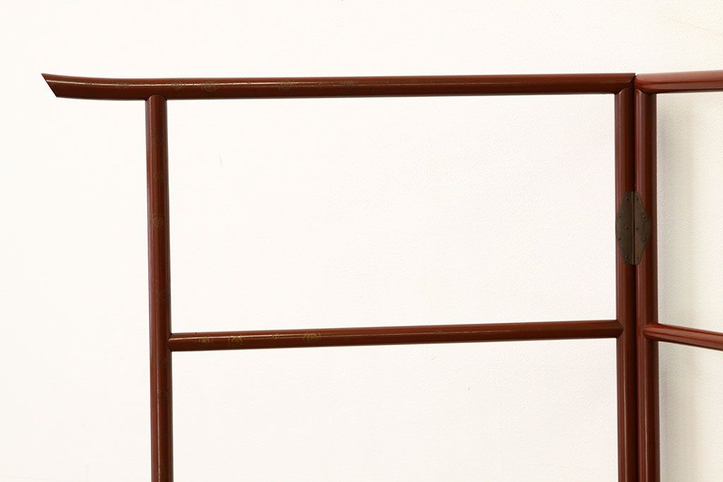 アンティーク　シンプルな金蒔絵の衣桁(漆器衣絞掛けハンガー)