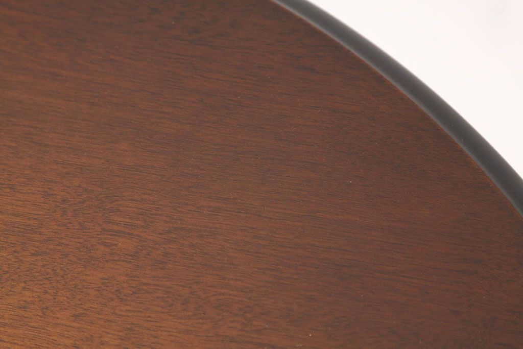 中古　飛騨産業穂高丸型カフェテーブル?キツツキ　オケージョナルテーブル