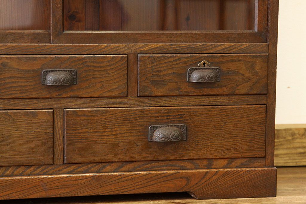 レトロ家具　昭和レトロ　古い木のアンティーク結霜ガラス収納棚(茶箪笥)