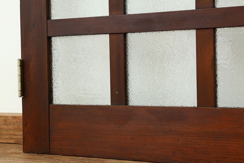 アンティーク　両開き　重厚な枡目格子ダイヤガラスの親子ドアセット(扉・建具)