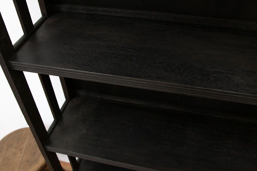 レトロ家具　★昭和レトロ　シックな透かし彫りデザイン本棚(飾り棚)