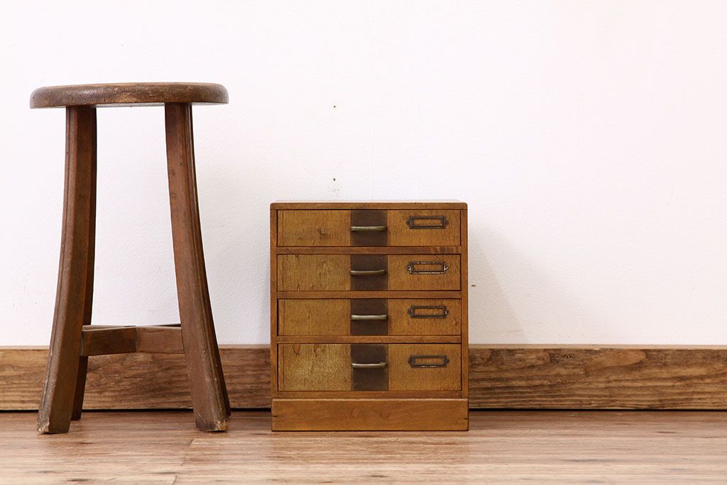 レトロ家具　昭和レトロ　ネームプレート付き小引き出し(アンティーク)